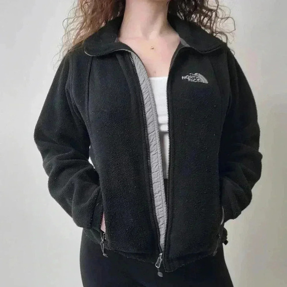 The North Face Tops - The North Face Tsillan Black Full Zip Fleece Jacket - S